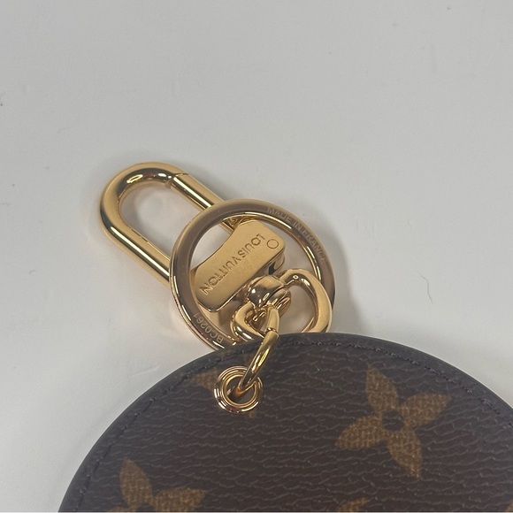 Louis Vuitton x FORNASETTI Monogram Cameo Bag Charm Key Holder - Picture 8 of 10